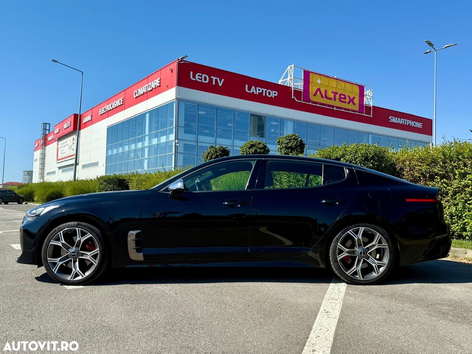 Kia Stinger 2.0 T-GDI GT Line - 17