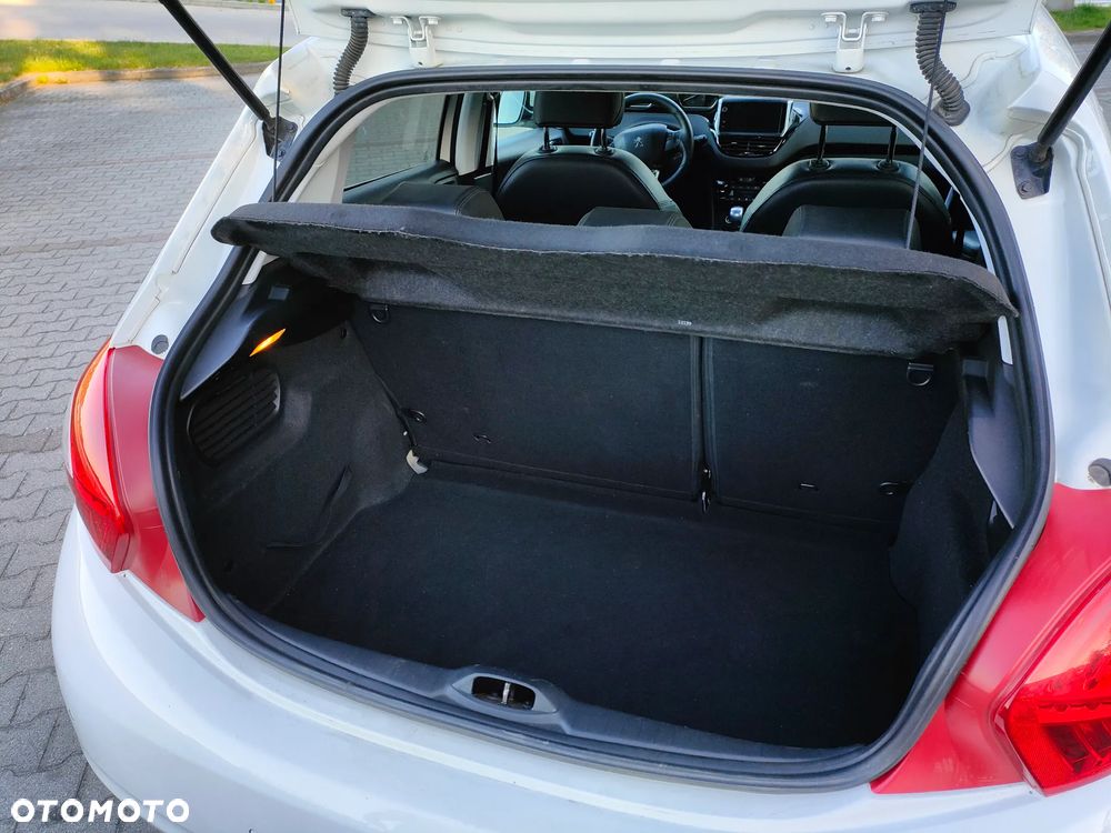 Peugeot 208 1.6 e-HDi Allure STT - 7