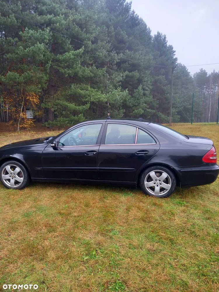 Mercedes-Benz Klasa E - 4