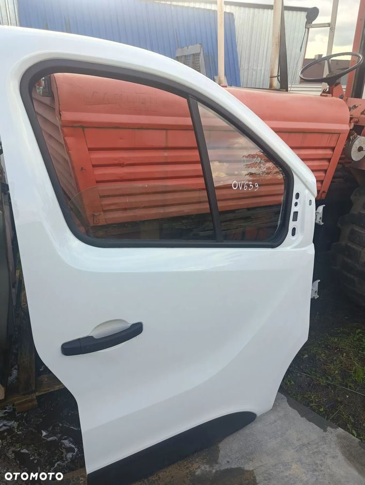 Drzwi przednie prawe Trafic Vivaro