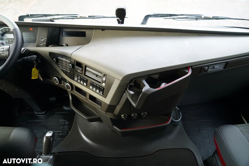 Volvo FH 460 / COMPRESOR CU DEFECTIUNE GHH RAND / - 32