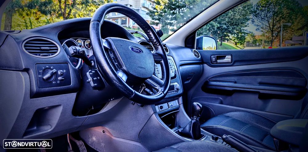 Ford Focus 1.6 TDCi Titanium - 16