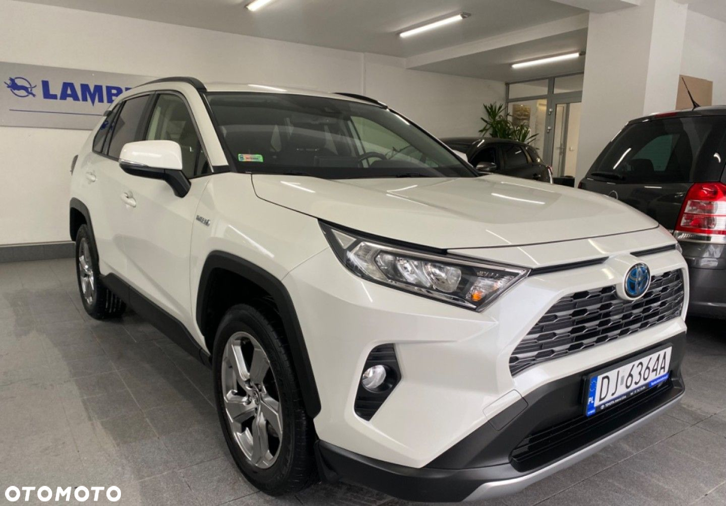 Toyota RAV4 - 2