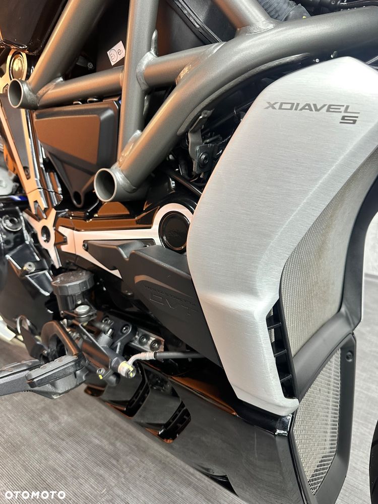 Ducati Diavel - 5