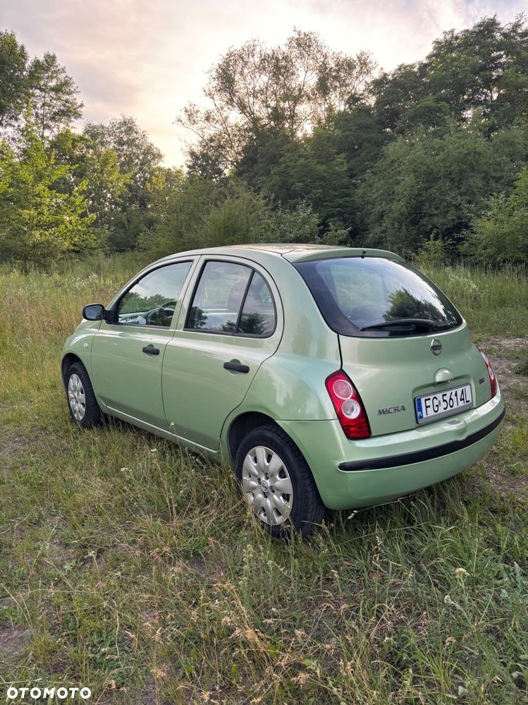 Nissan Micra - 2