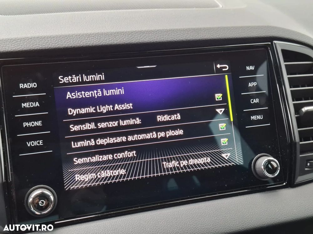 Skoda Karoq 2.0 TSI 4X4 DSG Sportline - 20