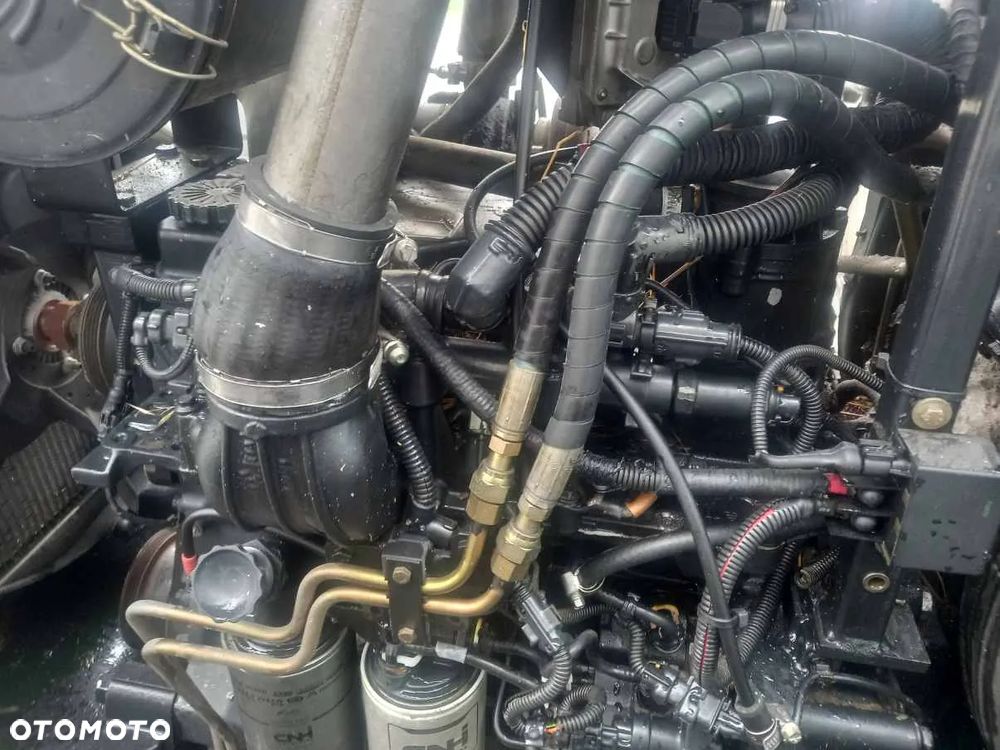 Silnik Iveco NEF 4cyl. Case MXU110 - 5