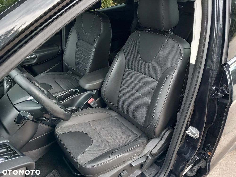 Ford Kuga 2.0 TDCi 4WD Titanium Plus - 16