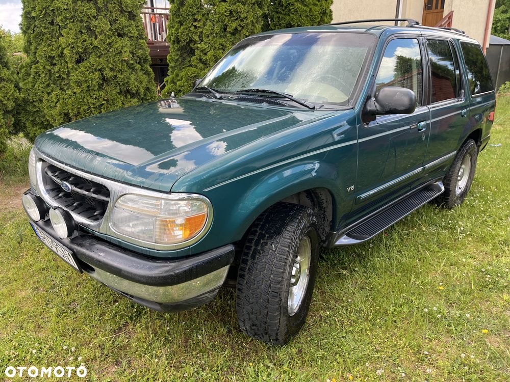 Ford Explorer 4.0 - 1