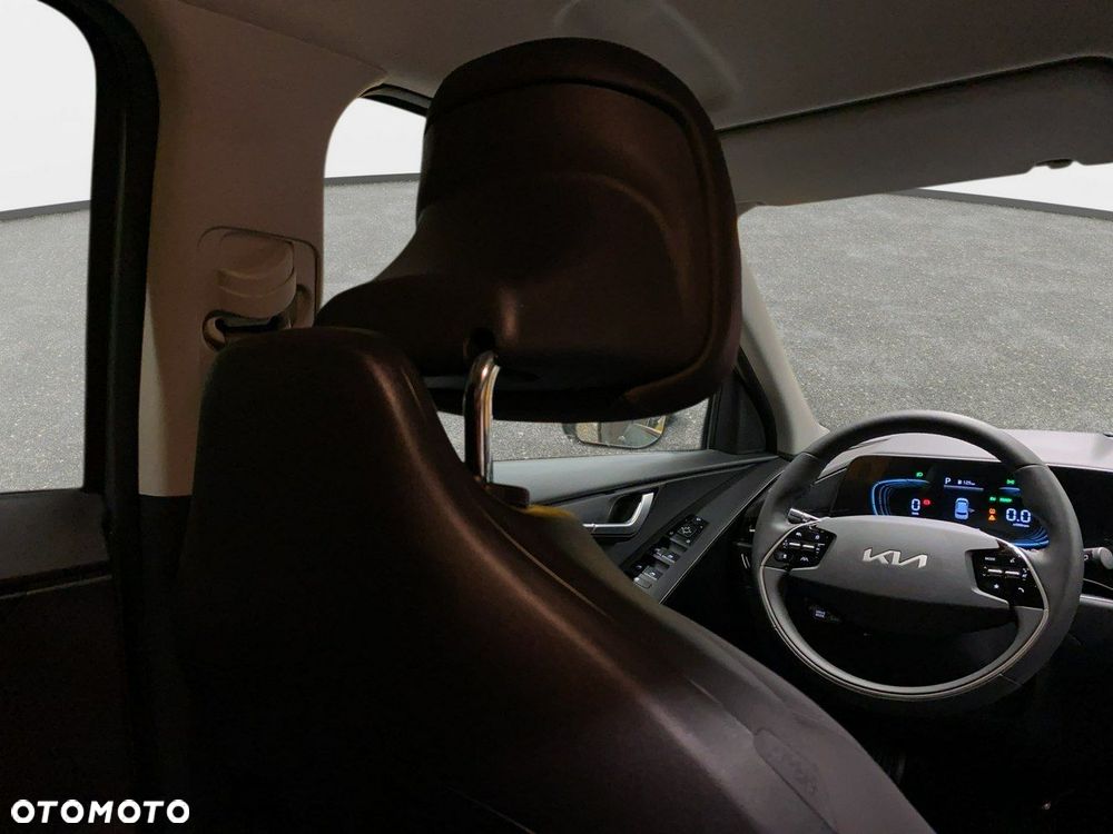 Kia Niro - 38