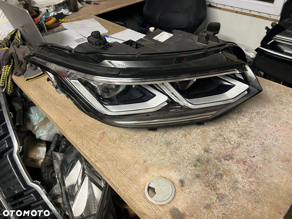 VOLKSWAGEN TIGUAN 5NA LIFT IQ LIGHT LAMPA PRAWA PRAWY PRZÓD PRZEDNIA 5NB941082H - 1