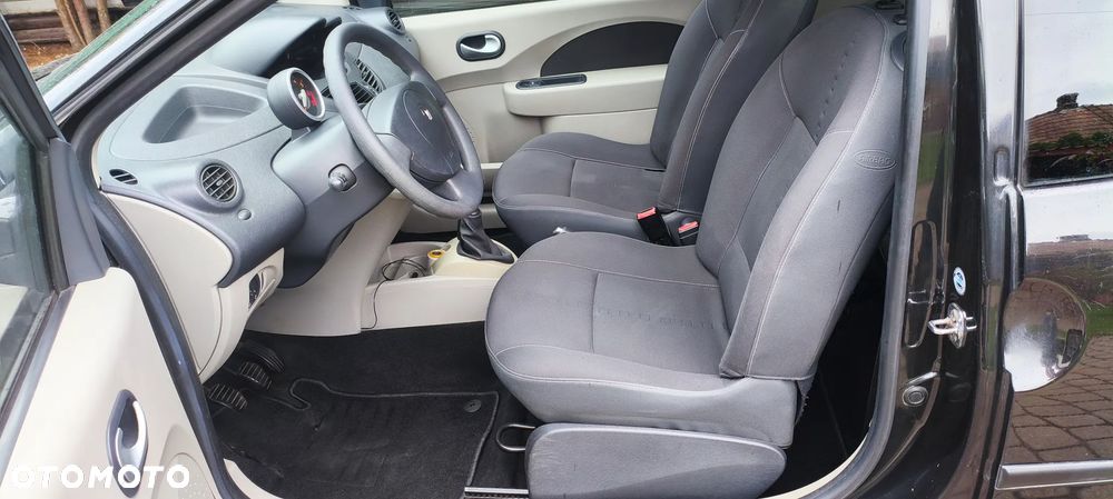 Renault Twingo 1.2 16V Night & Day - 8