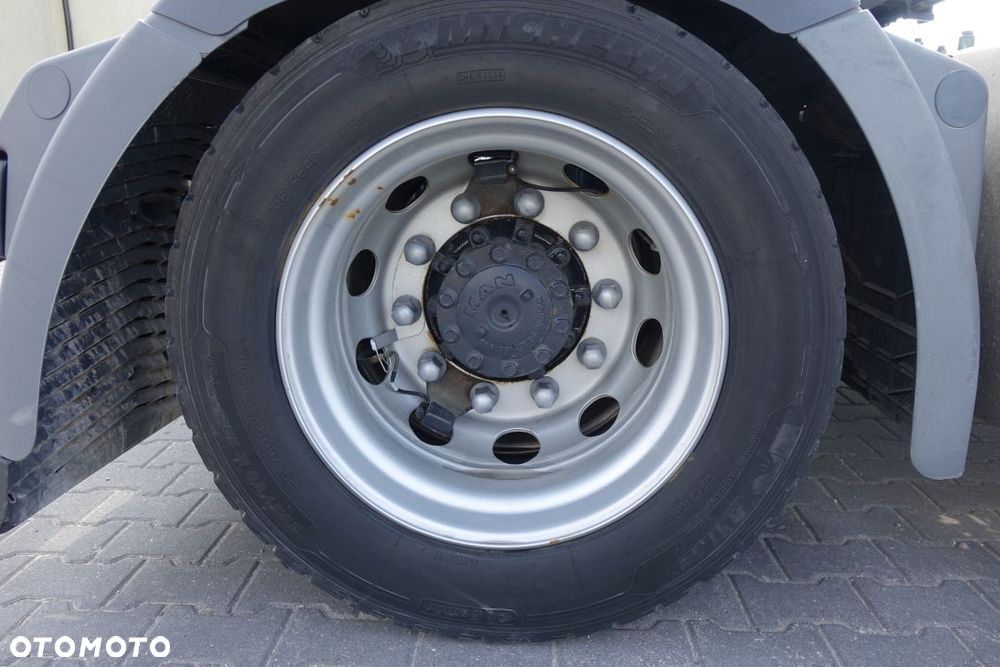 MAN TGX 18.500 EURO 6 4X2 LLS-U XLX / MEGA / AUTOMAT / RETARDER / 2 ZBIORNIKI / LODÓWKA - 18