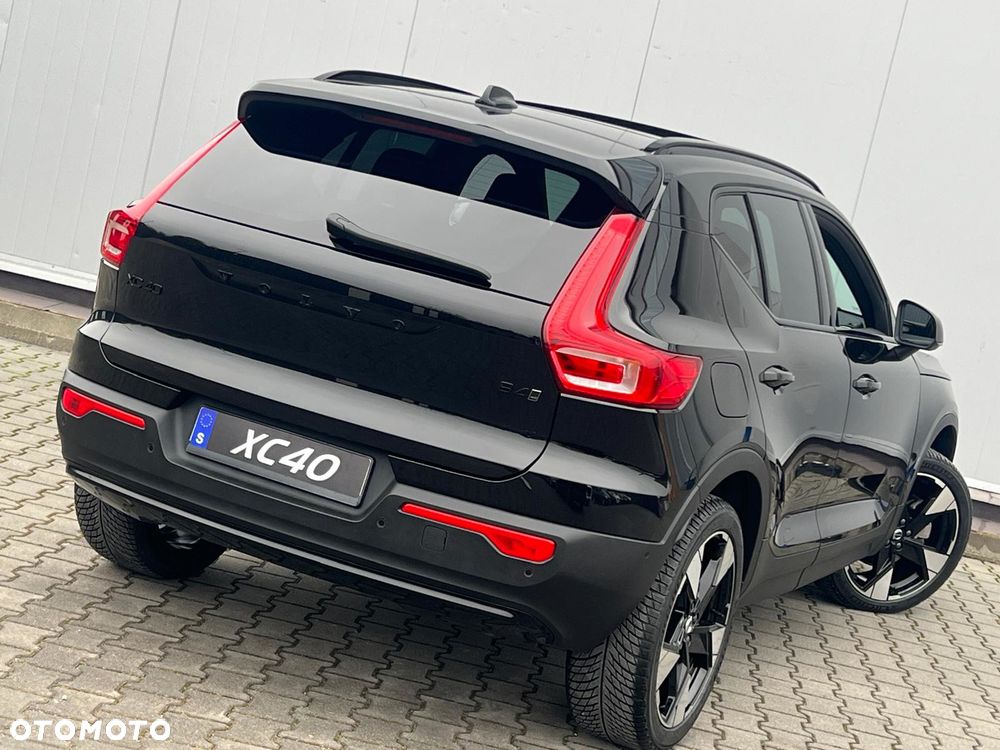 Volvo XC 40 B4 AWD Ultimate Dark - 15
