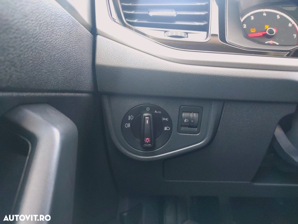 Volkswagen Polo - 21