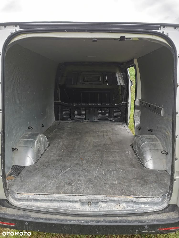 Maxus e-Deliver 3 - 12