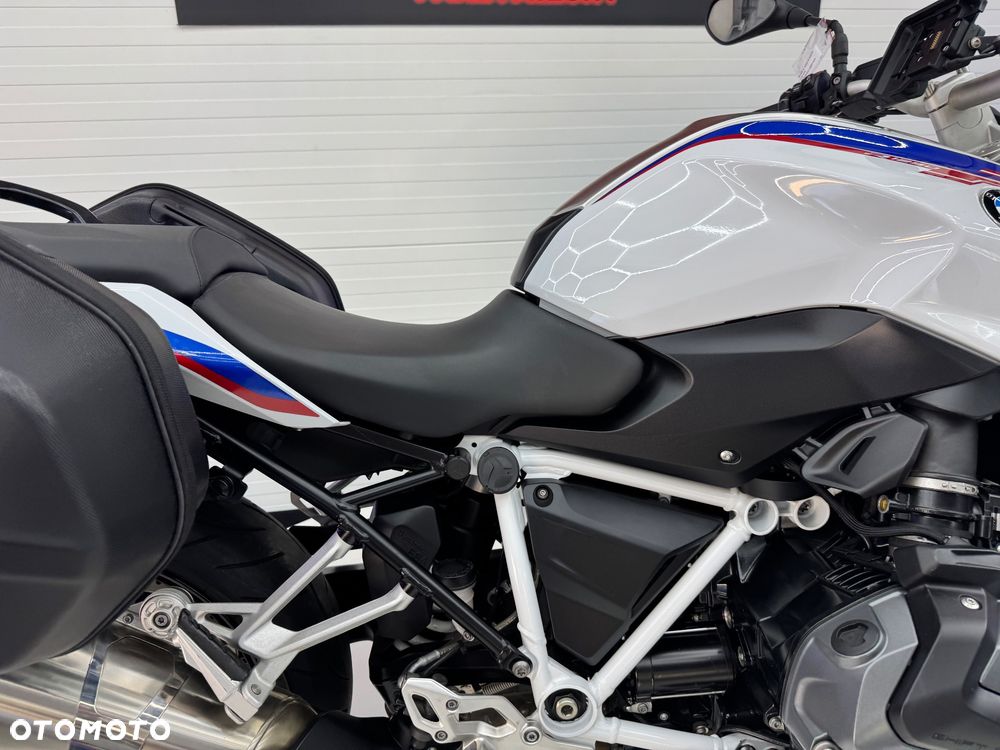 BMW R - 12