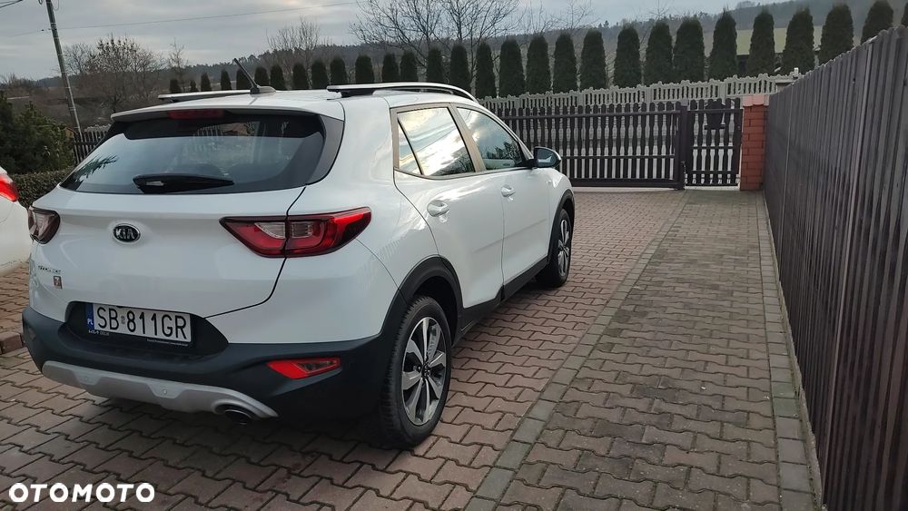 Kia Stonic 1.2 L Business Line - 4