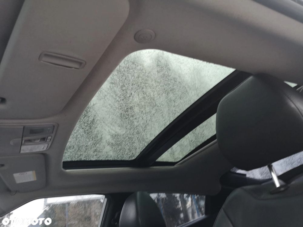 Hyundai Veloster 1.6 GDI Premium - 27