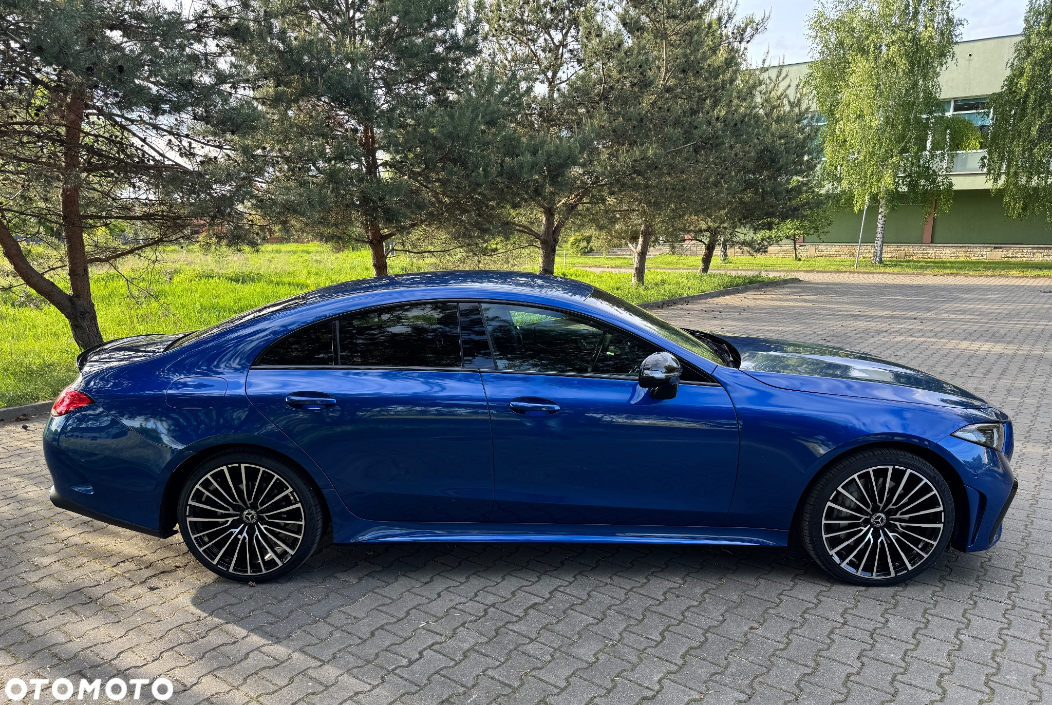 Mercedes-Benz CLS 300 d 4Matic 9G-TRONIC AMG Line - 6