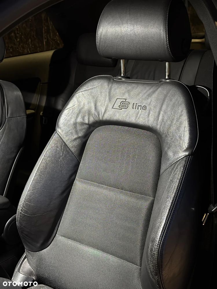 Audi A3 3-drzwiowe 2.0 TDI DPF Ambiente - 4