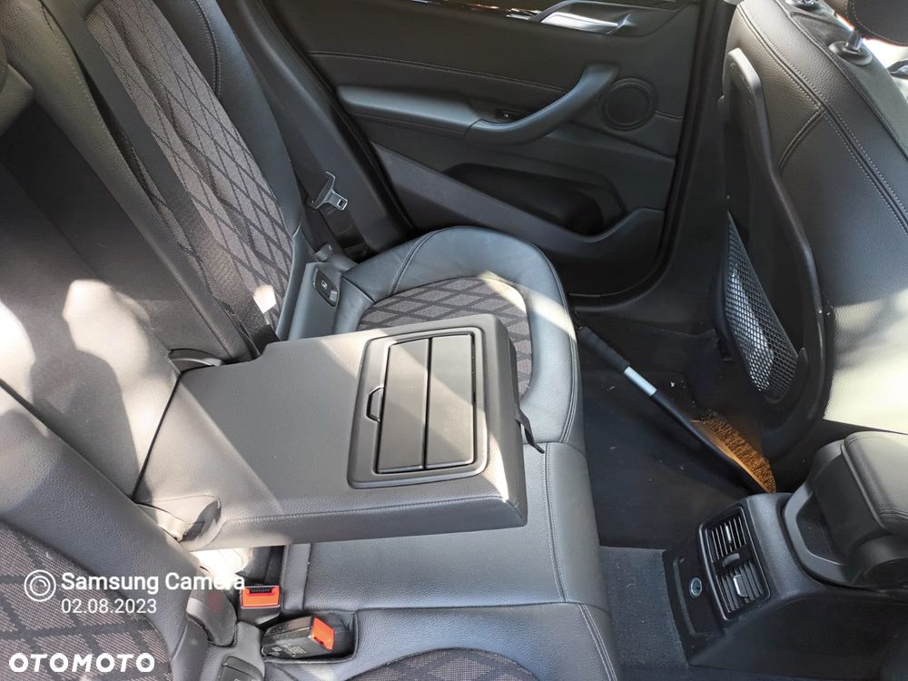 BMW X1 - 13