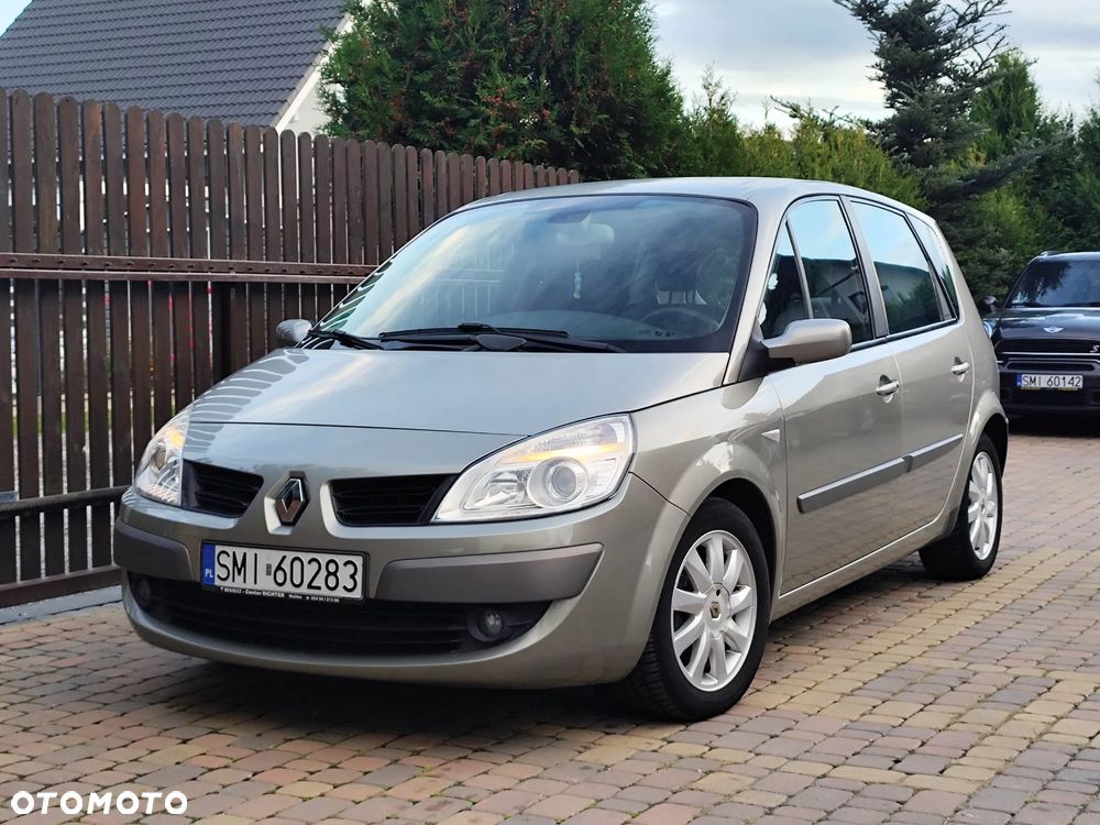 Renault Scenic 1.6 16V Confort Expression - 27