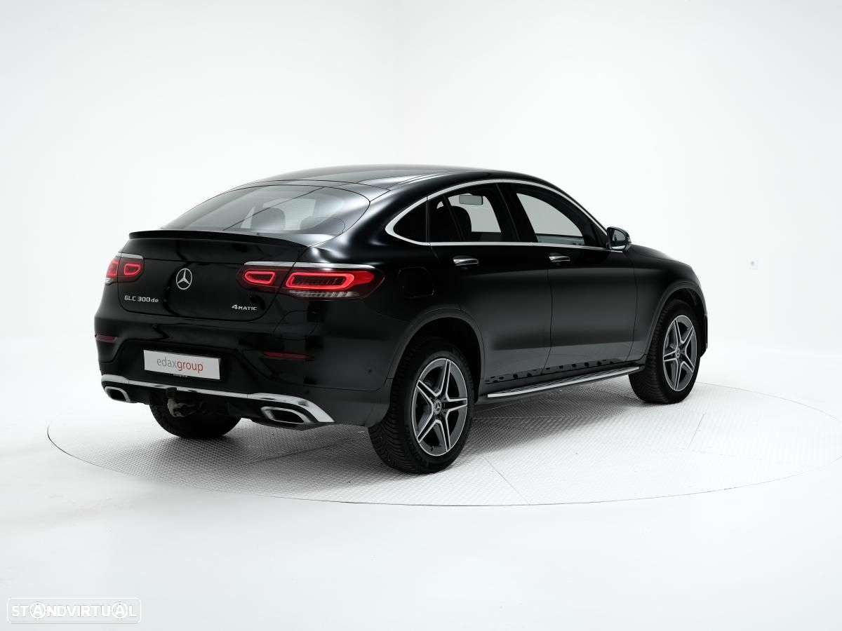 Mercedes-Benz GLC 300 Coupe de 4Matic 9G-TRONIC AMG Line - 3