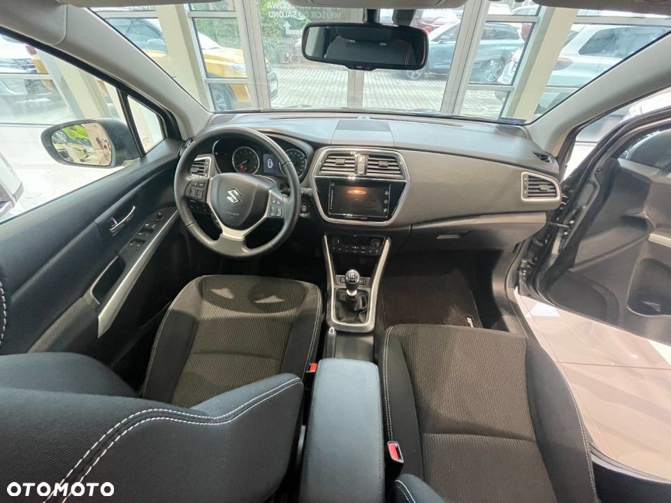 Suzuki SX4 S-Cross - 8