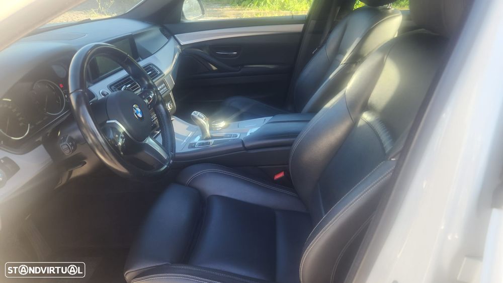 BMW 525 d Auto - 16