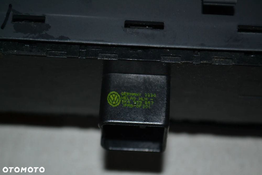 VW TOURAN CADDY 10-15 PANEL STEROWANIA 4 X SZYB ELEKTRYCZNYCH 1T1867371H 5K4959857 - 5