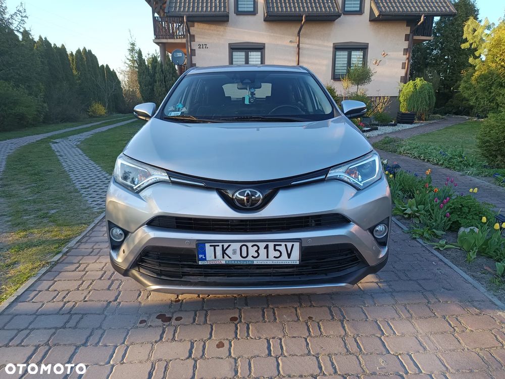 Toyota RAV4 2.0 D-4D Prestige 4x2 - 1