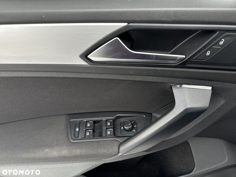 Volkswagen Tiguan 1.5 TSI EVO Comfortline - 20