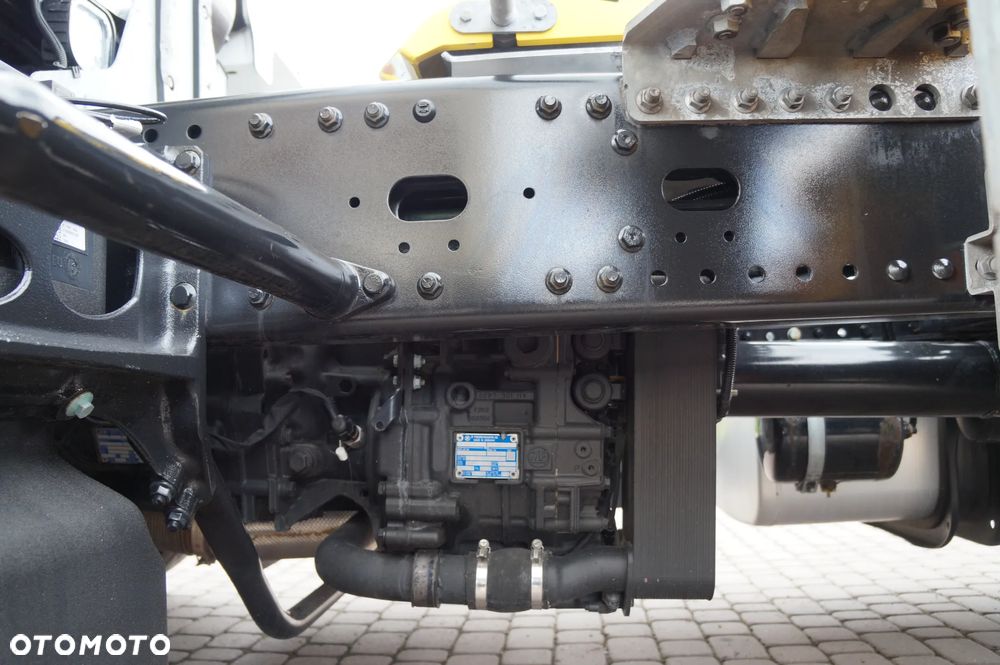 MAN TGX 26.470 GX 6x2 BDF RAMA DO ZABUDOWY PEŁEN SERWIS 3 OŚ SKRĘTNA - 10