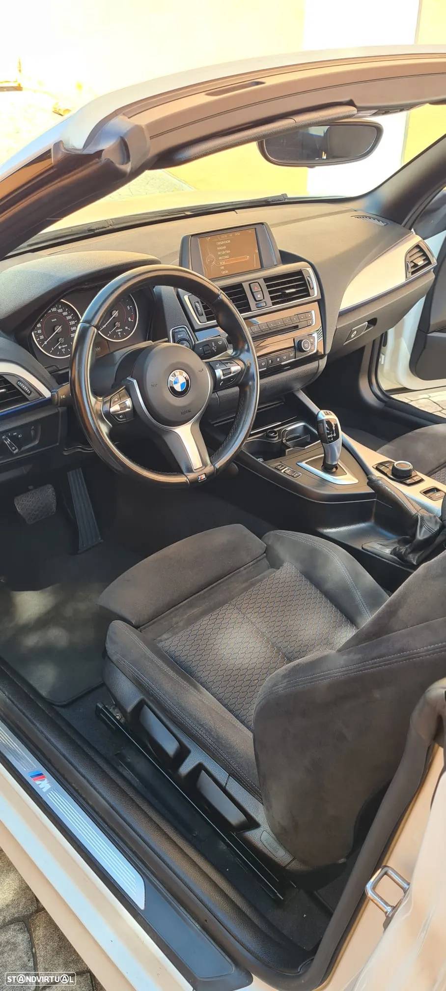 BMW 218 d Cabrio Pack M Auto - 8