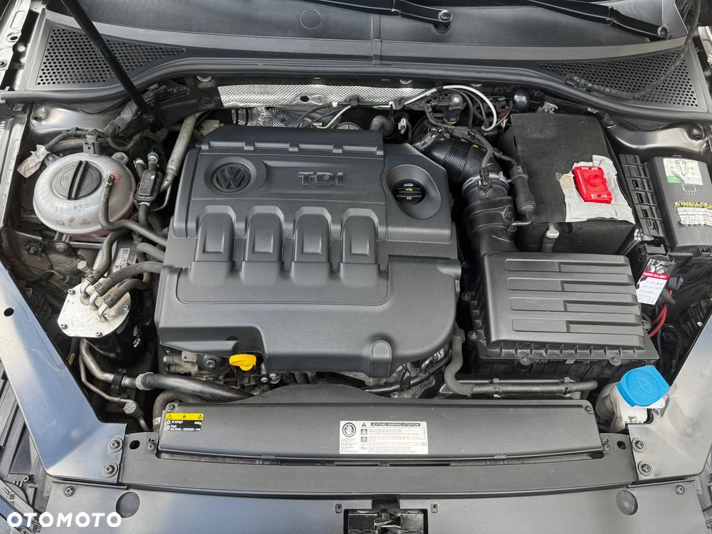 Volkswagen Passat 2.0 TDI BMT Comfortline - 5