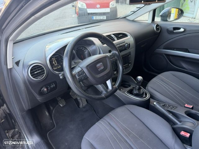 SEAT Leon 1.6 TDI ECOMOTIVE Style - 9