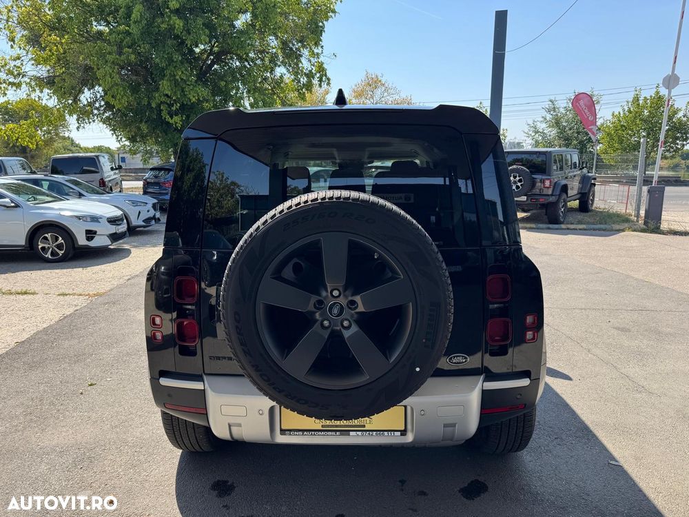Land Rover Defender 110 2.0L D200 HSE - 11