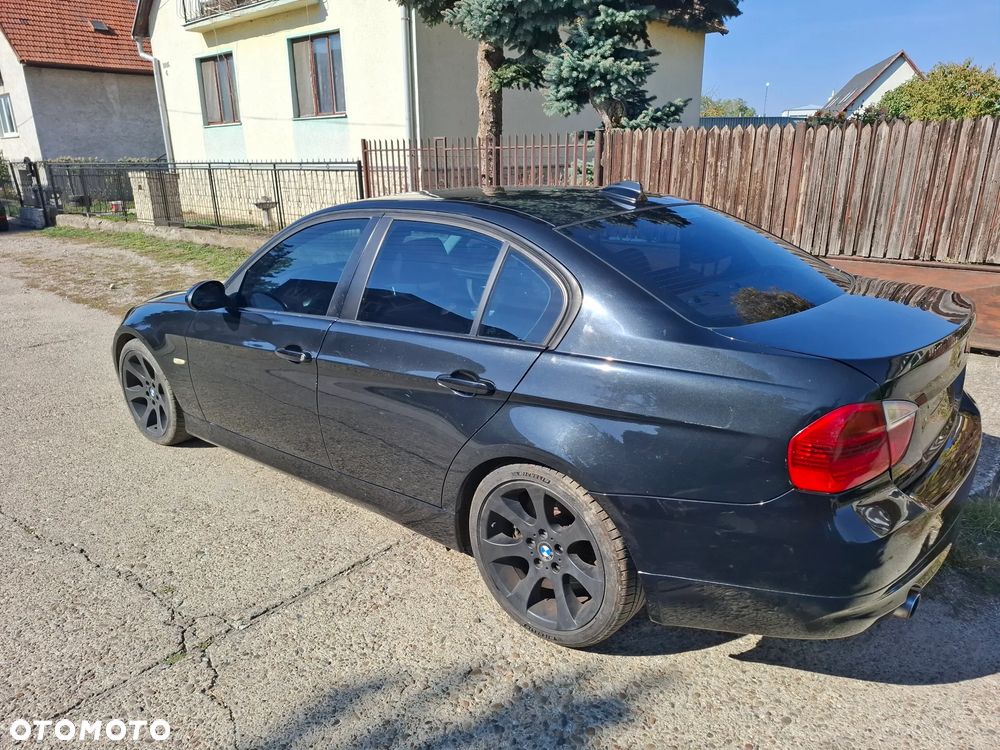 BMW Seria 3 2008 photo 4