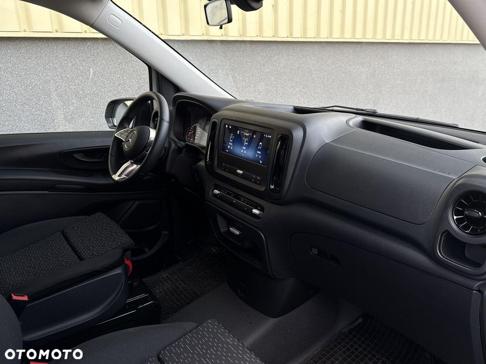 Mercedes-Benz Vito - 17