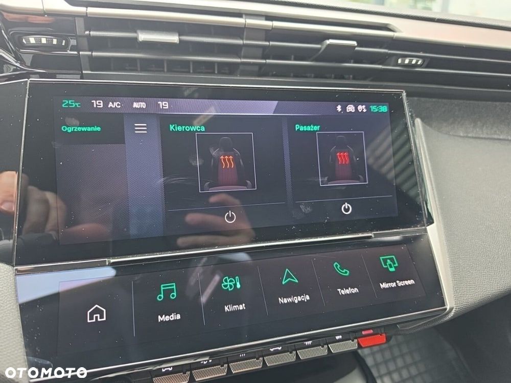 Peugeot 408 1.2 PureTech Allure S&S EAT8 - 19