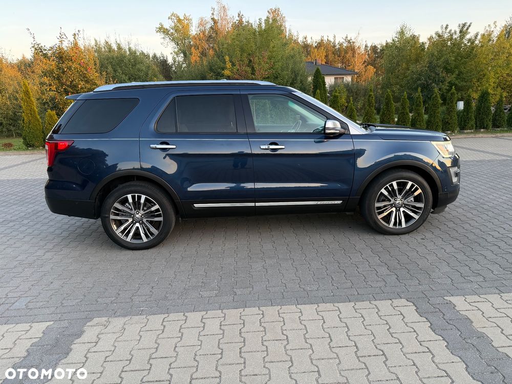 Ford Explorer - 4