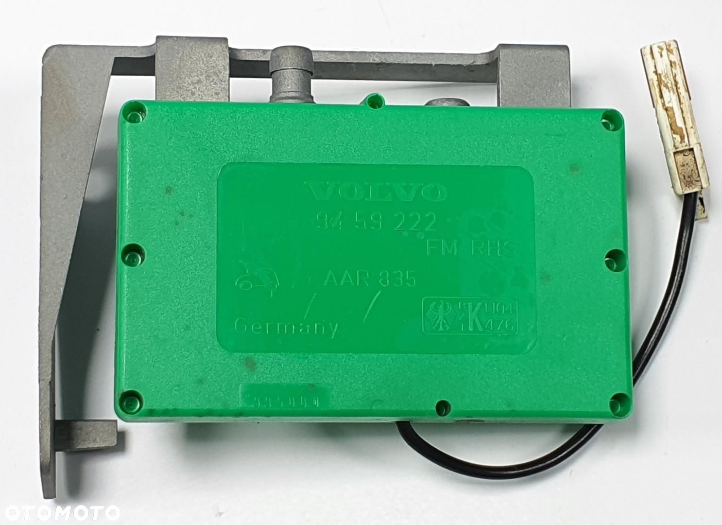 WZMACNIACZ ANTENY VOLVO S80 I 9459222 - 1