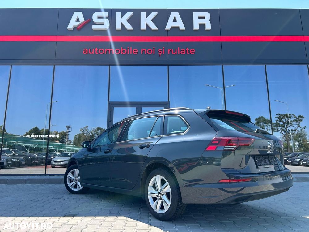 Volkswagen Golf 1.0 eTSI OPF DSG Life - 9