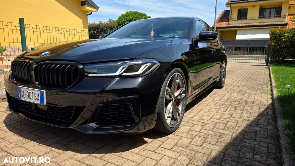 BMW Seria 5 550i xDrive - 2