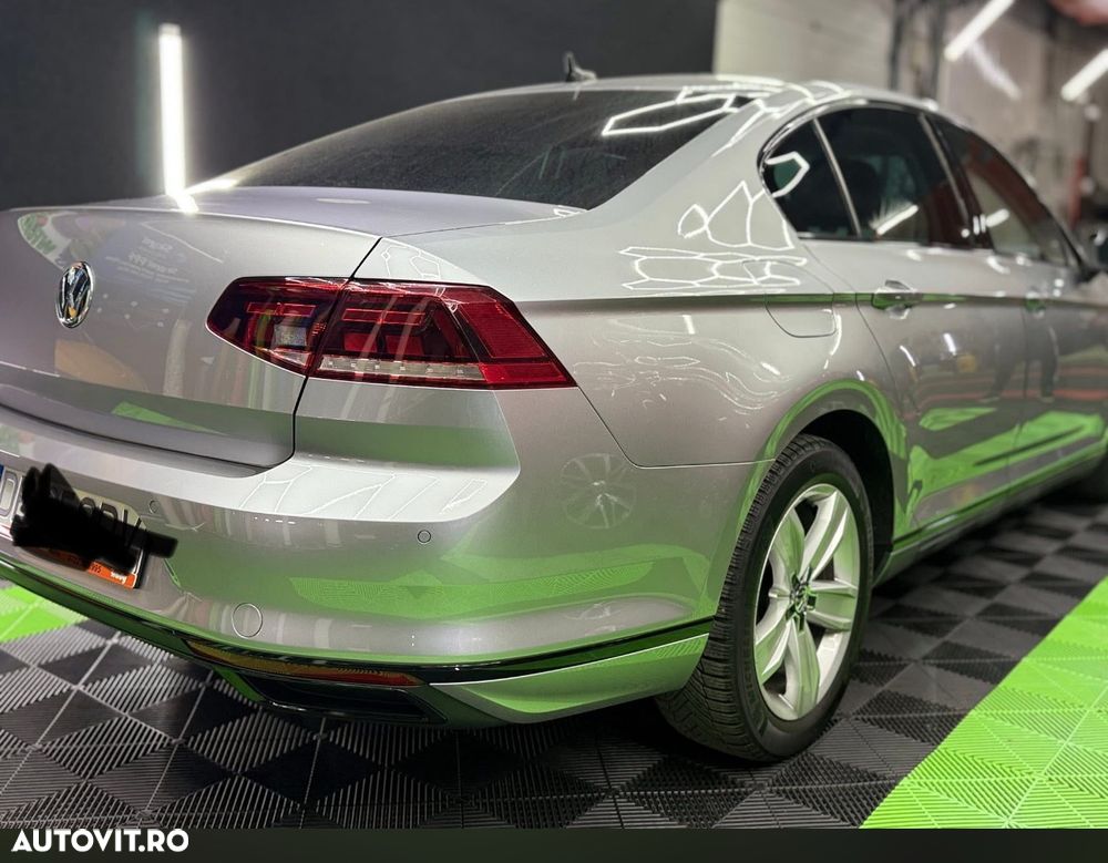 Volkswagen Passat 2.0 TDI DSG Highline - 3