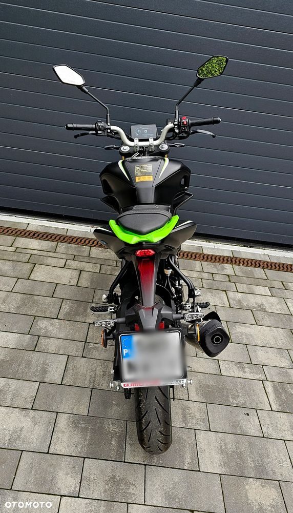QJMOTOR SRK 125S - 9