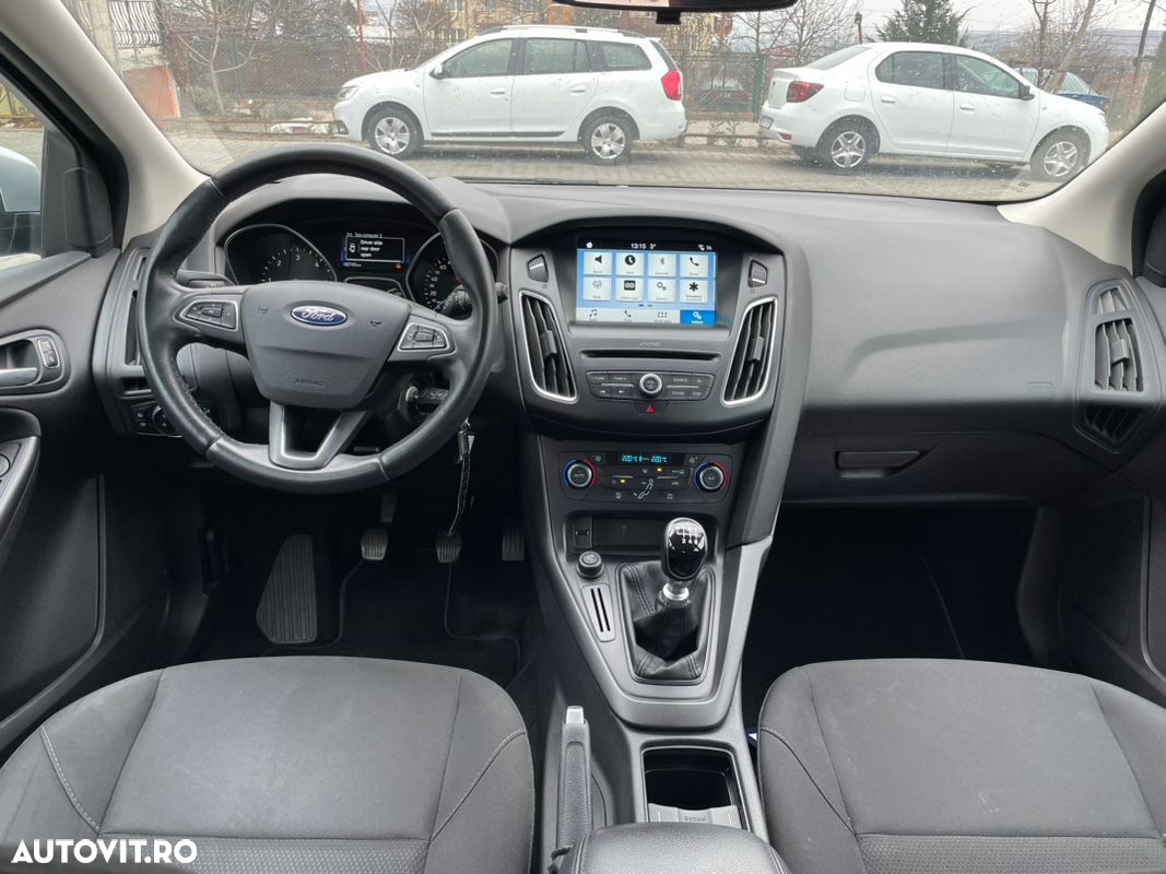 Ford Focus - 3
