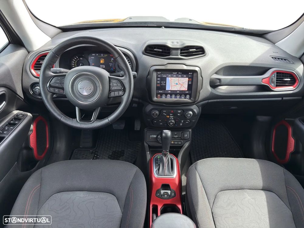 Jeep Renegade 1.3 T-GDI 4xe Auto Trailhawk - 8