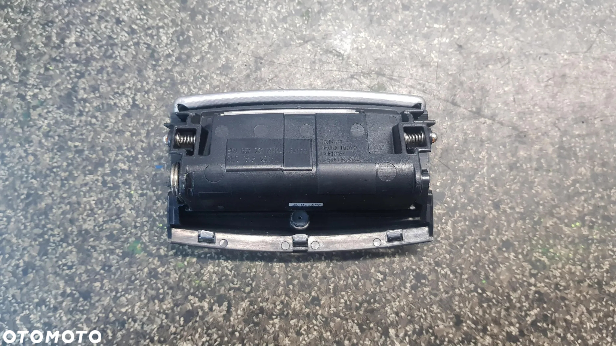 POPIELNICZKA TYŁ TYLNA AUDI A4 B6 2S1 CARBON RYBIA ŁUSKA - 4